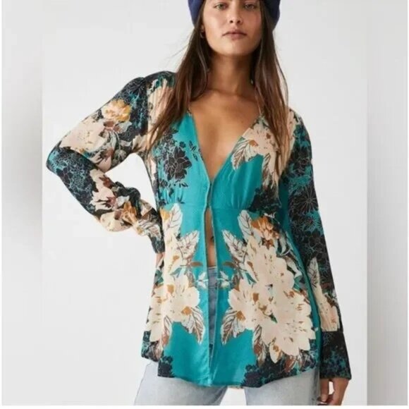 Free People Mikayla Print Long Sleeve Tunic in Green Balsam Combo Size S - Picture 1 of 11